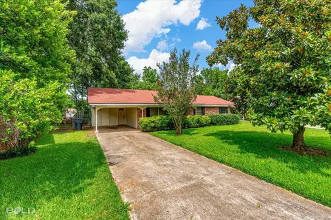 634 Woodmere Dr, Shreveport, LA 71115