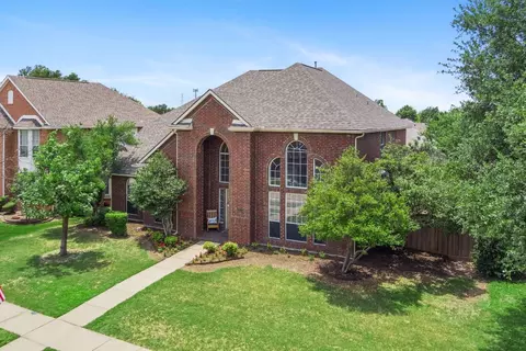2421 Lands End Dr, Carrollton, TX 75006