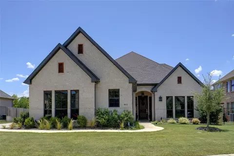 8924 Myranda Ct, North Richland Hills, TX 76182