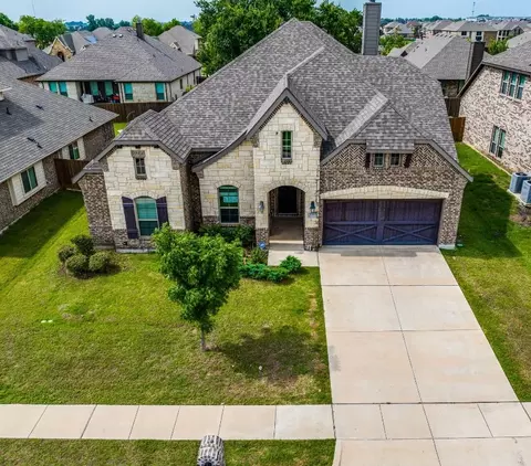 532 Harvest Grove Dr, Waxahachie, TX 75165