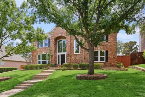 7511 Bradford Pear Dr, Irving, TX 75063