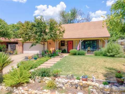 3025 Santa Fe Trl, Fort Worth, TX 76116
