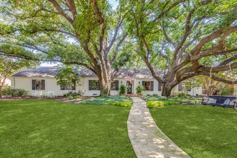 5319 Caladium Dr, Dallas, TX 75229