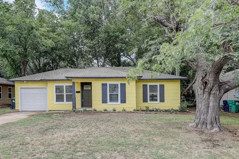 608 Westway St, Denton, TX 76201