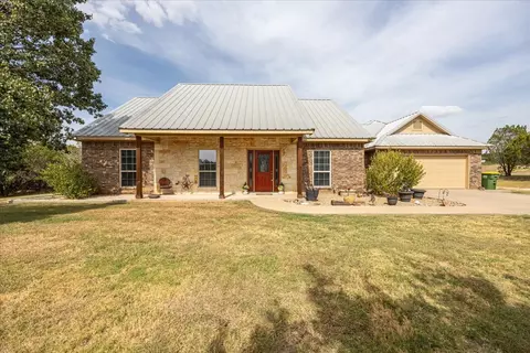 1092 Clayton Ct, Nemo, TX 76070