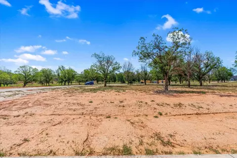 2516 Birchwood, Granbury, TX 76049