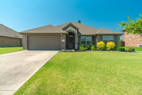 1113 Seminole Ln, Greenville, TX 75402