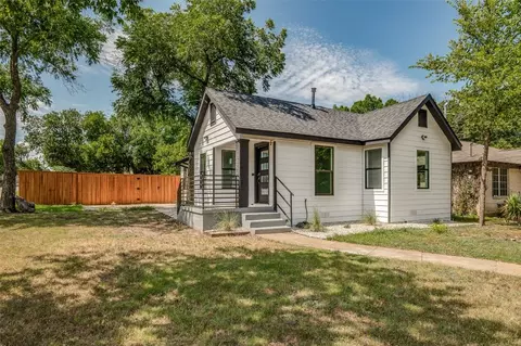 3900 Dempster Ave, Cockrell Hill, TX 75211