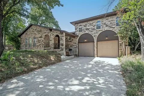 7517 Laurie Dr, Fort Worth, TX 76112