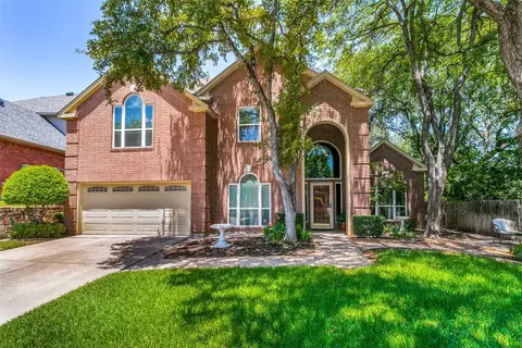 700 Wortham Dr, Grapevine, TX 76051