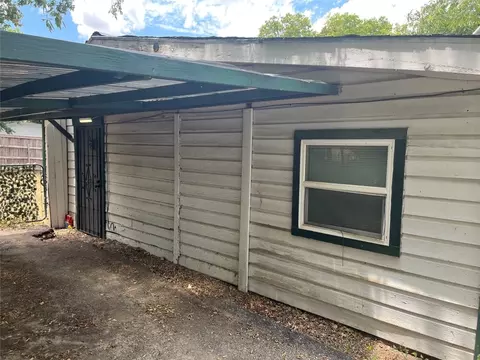 3001 Sappington Pl, Fort Worth, TX 76116