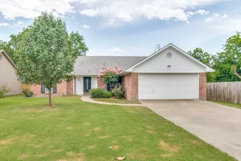 403 Mulberry St, Leonard, TX 75452