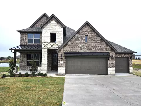 1035 Hickory Ln, Howe, TX 75459