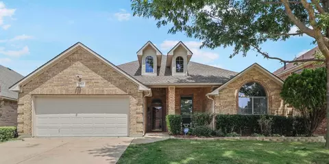 7701 Fallen Antler Pl, Arlington, TX 76002