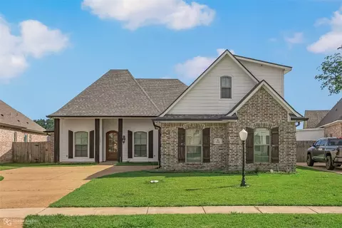 658 Dumaine Dr, Bossier City, LA 71111