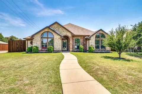 8014 Garner Rd, Rowlett, TX 75088