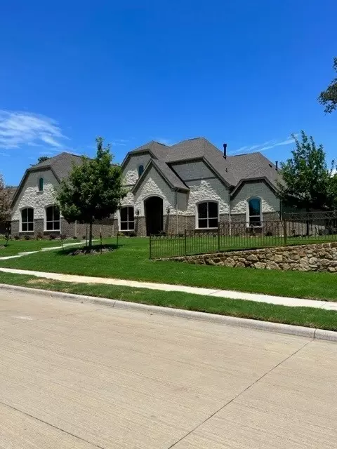821 Omaha Trl, Keller, TX 76248