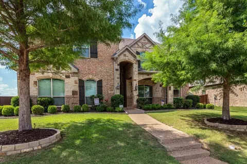 2819 Castlereach St, Trophy Club, TX 76262