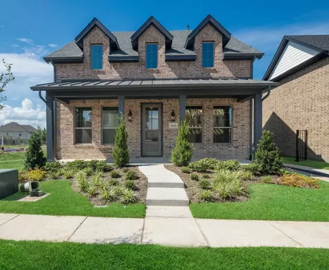 1936 Temple Hls, Van Alstyne, TX 75495