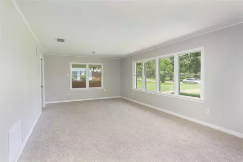 410 6th St SE, Springhill, LA 71075 photo 5