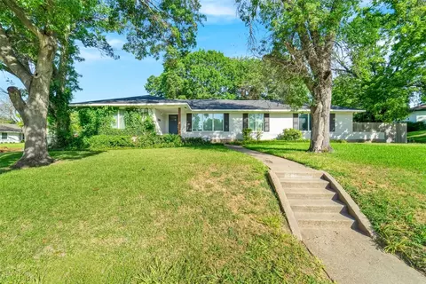 5015 Rockport Dr, Dallas, TX 75232