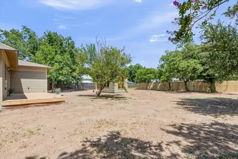 716 W 4th St, Mcgregor, TX 76657 photo 34