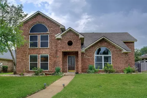 604 Giltin Dr, Arlington, TX 76006