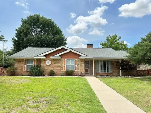 2504 Windsor Pl, Plano, TX 75075