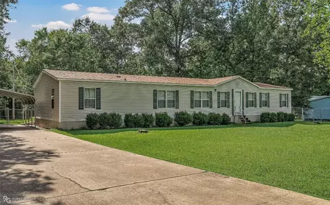 8942 E Picturesque Dr, Greenwood, LA 71033