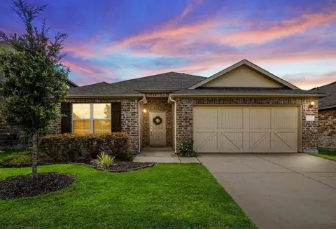6200 Norley Ct, Aubrey, TX 76227