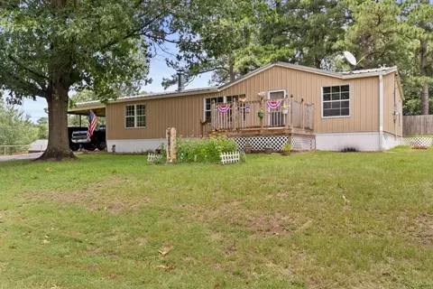 300 Baker St, Naples, TX 75568