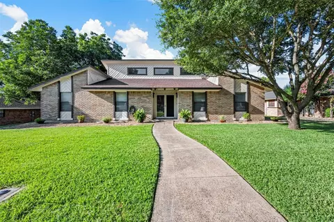544 Sapling Way, Desoto, TX 75115