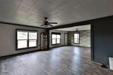 300 N 2nd St, Haskell, TX 79521 photo 9