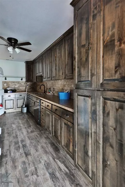 300 N 2nd St, Haskell, TX 79521 photo 16