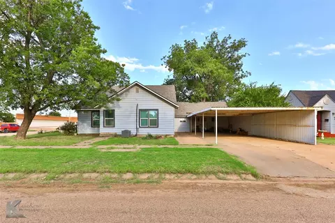 300 N 2nd St, Haskell, TX 79521 photo 3