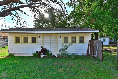 300 N 2nd St, Haskell, TX 79521 photo 38