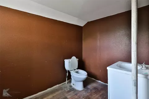 300 N 2nd St, Haskell, TX 79521 photo 32