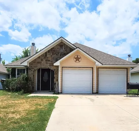 237 Firefly Dr, Springtown, TX 76082