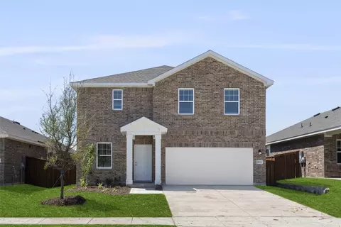 1833 Sandlin Dr, Forney, TX 75126