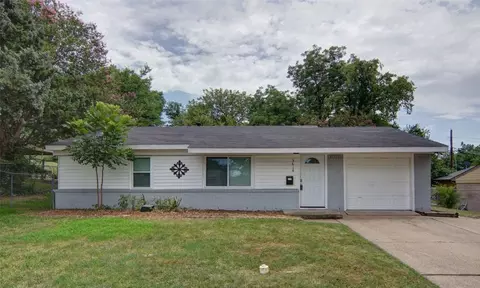 3614 Golden Hills Dr, Dallas, TX 75241