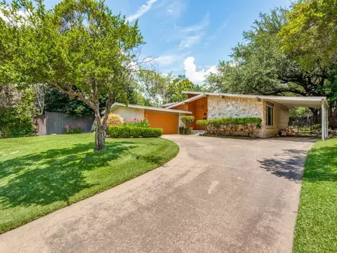 12242 Treeview Ln, Farmers Branch, TX 75234