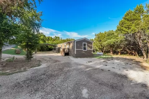 2409 Creekview Dr, Granbury, TX 76048