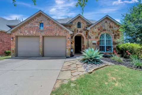 8081 Watson Rd, Lantana, TX 76226