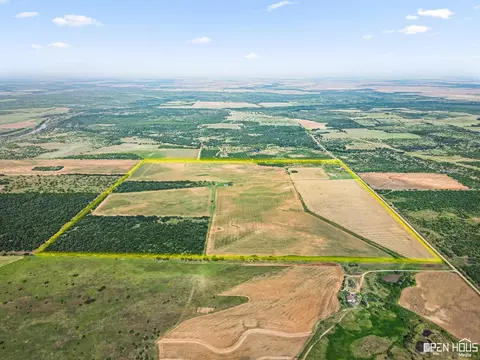 1365 Ogden Rd, Seymour, TX 76380