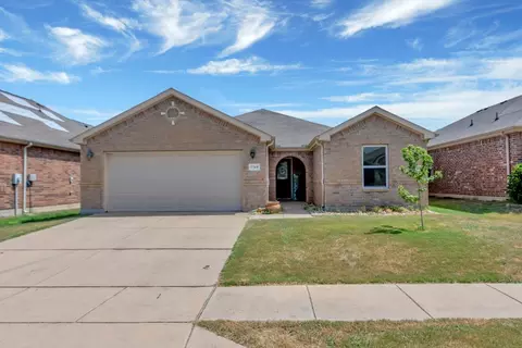 5760 Fountain Flat Dr, Fort Worth, TX 76244