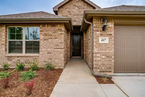 417 Elyse Rd, Keene, TX 76059 photo 4