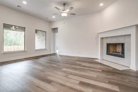 417 Elyse Rd, Keene, TX 76059 photo 8