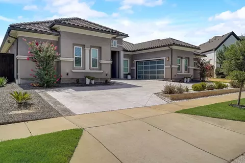 6673 Doonbeg Dr, Frisco, TX 75035 photo 3