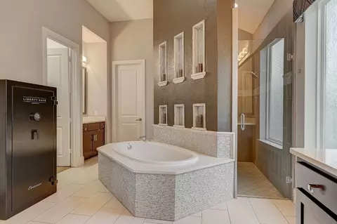 6673 Doonbeg Dr, Frisco, TX 75035 photo 17