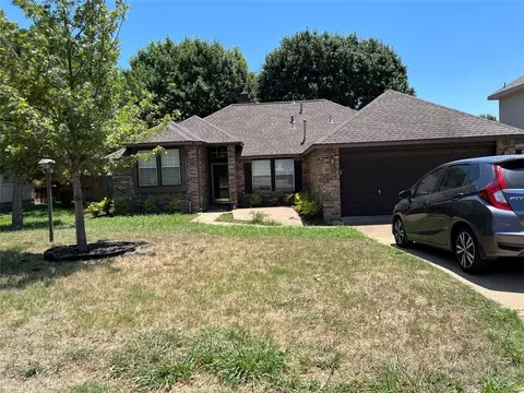 2224 Westview Trl, Denton, TX 76207